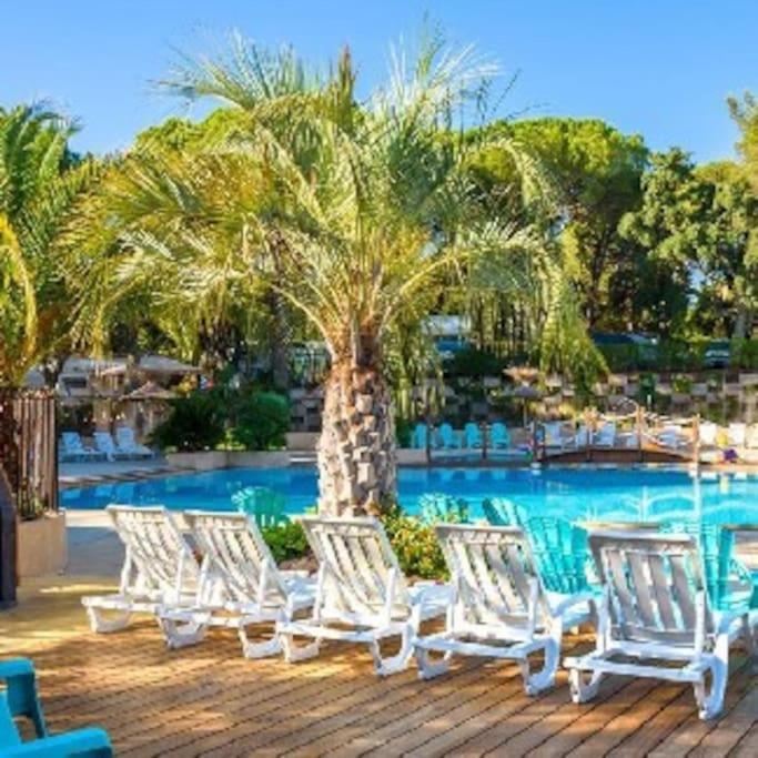 Mobile Home 6-Pers Camping Lei Suves-Cotes D'Azur-Including Airco Roquebrune-sur Argens Exterior foto